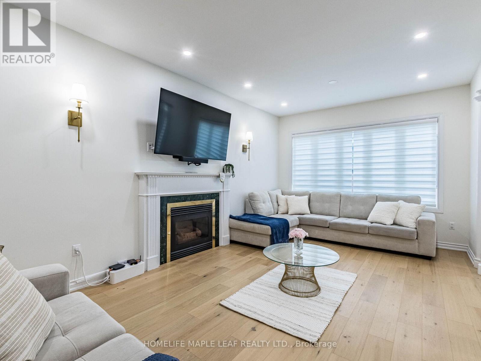 165 Bristol Road E, Mississauga, Ontario  L4Z 3V3 - Photo 9 - W12187392