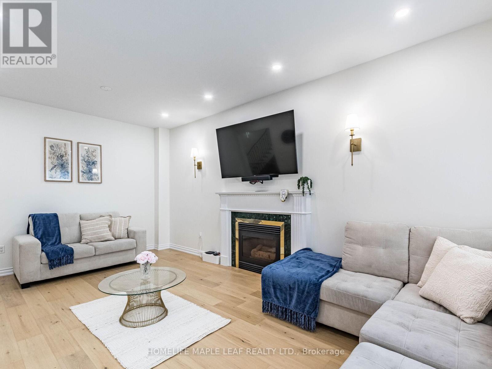 165 Bristol Road E, Mississauga, Ontario  L4Z 3V3 - Photo 7 - W12187392
