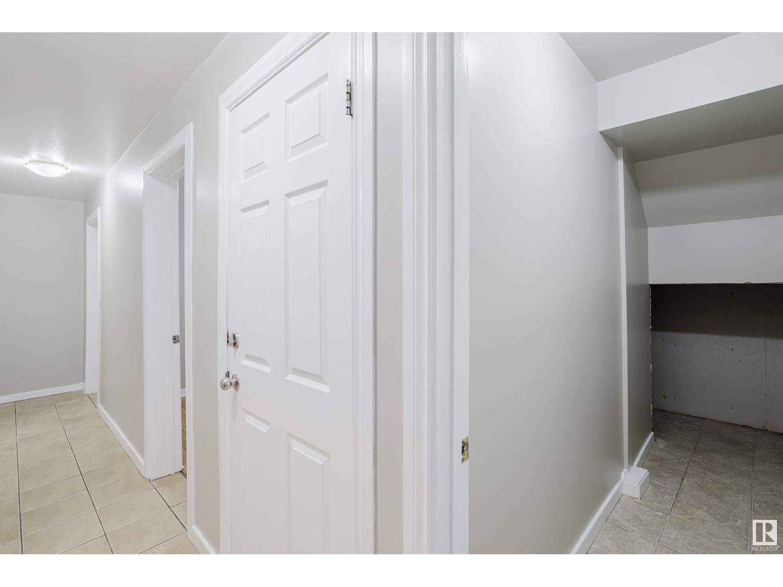 9516 - 9518 127 Av Nw, Edmonton, Alberta  T5E 0B6 - Photo 27 - E4440811