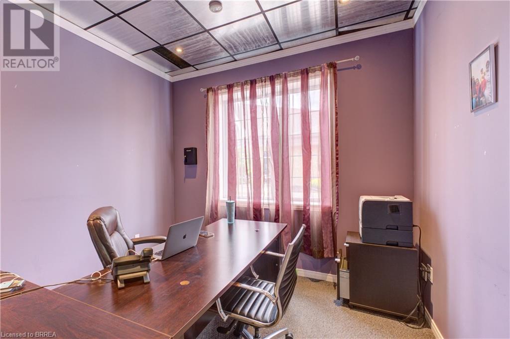 515 Park Road N Unit# 1, Brantford, Ontario  N3R 7K8 - Photo 13 - 40735670
