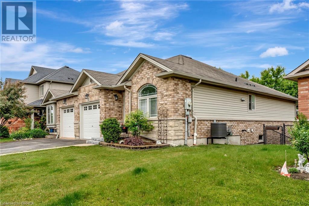 30 Savannah Ridge Drive, Paris, Ontario  N3L 4G5 - Photo 2 - 40719229