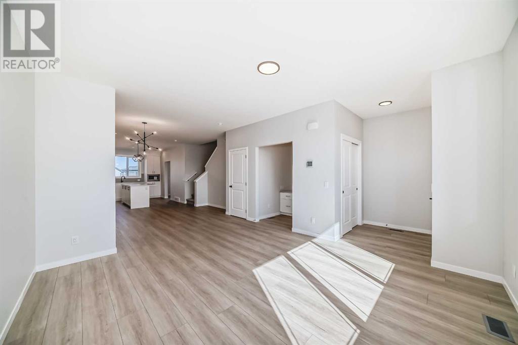 Property at 603 Lucas Boulevard NW image 4