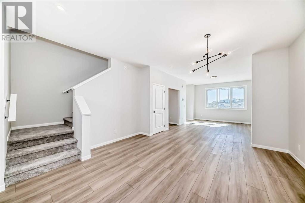 Property at 603 Lucas Boulevard NW image 2