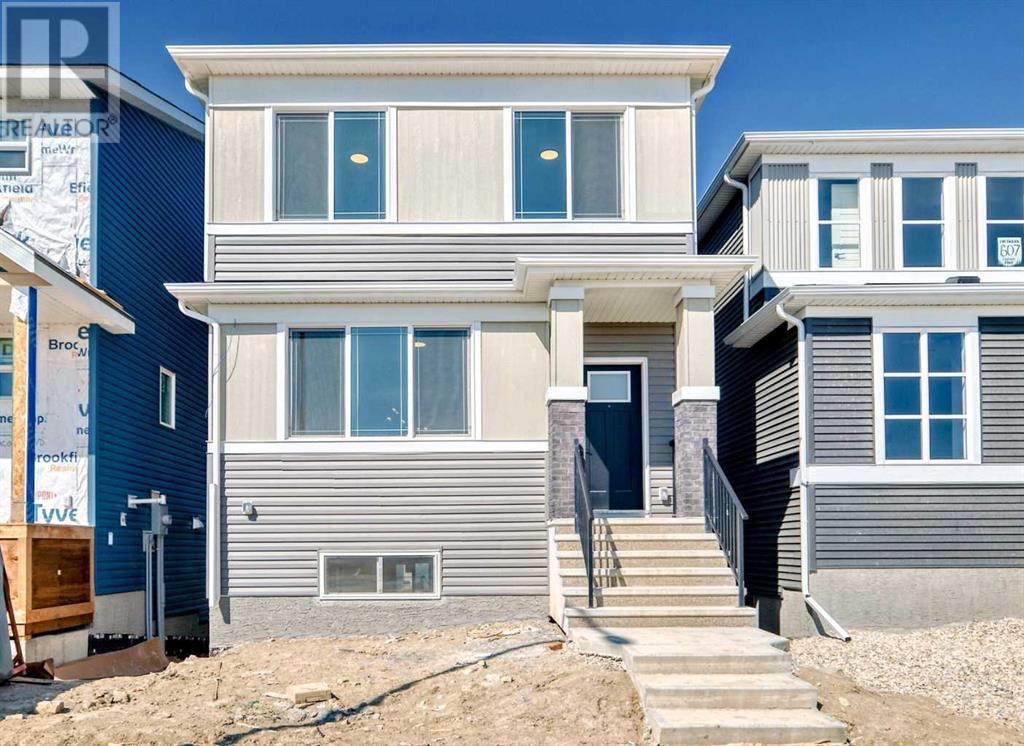 Property at 603 Lucas Boulevard NW image 1