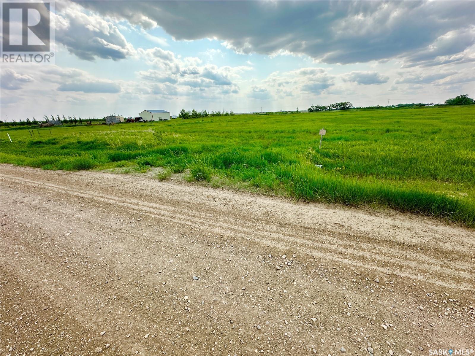 The Grasslands Parcel H 5.82 Acres, Weyburn Rm No. 67, Saskatchewan  S4H 2K3 - Photo 3 - SK008266