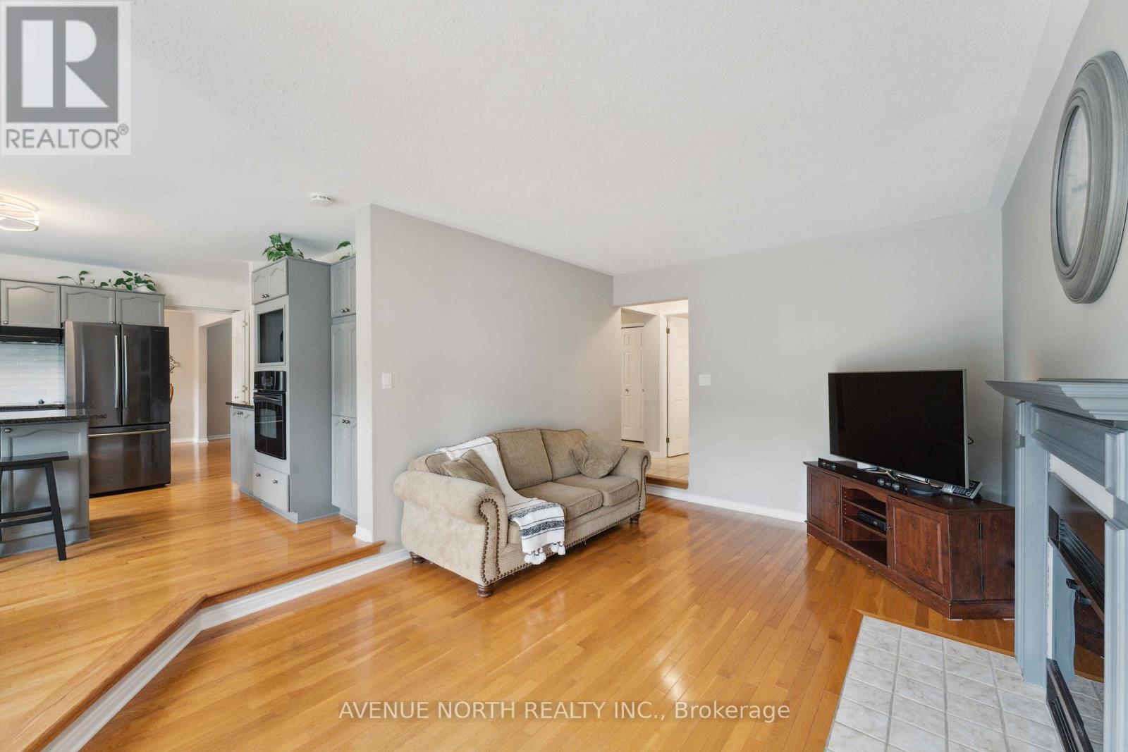 13 Alfa Street, Ottawa, Ontario  K2J 3W1 - Photo 18 - X12167624