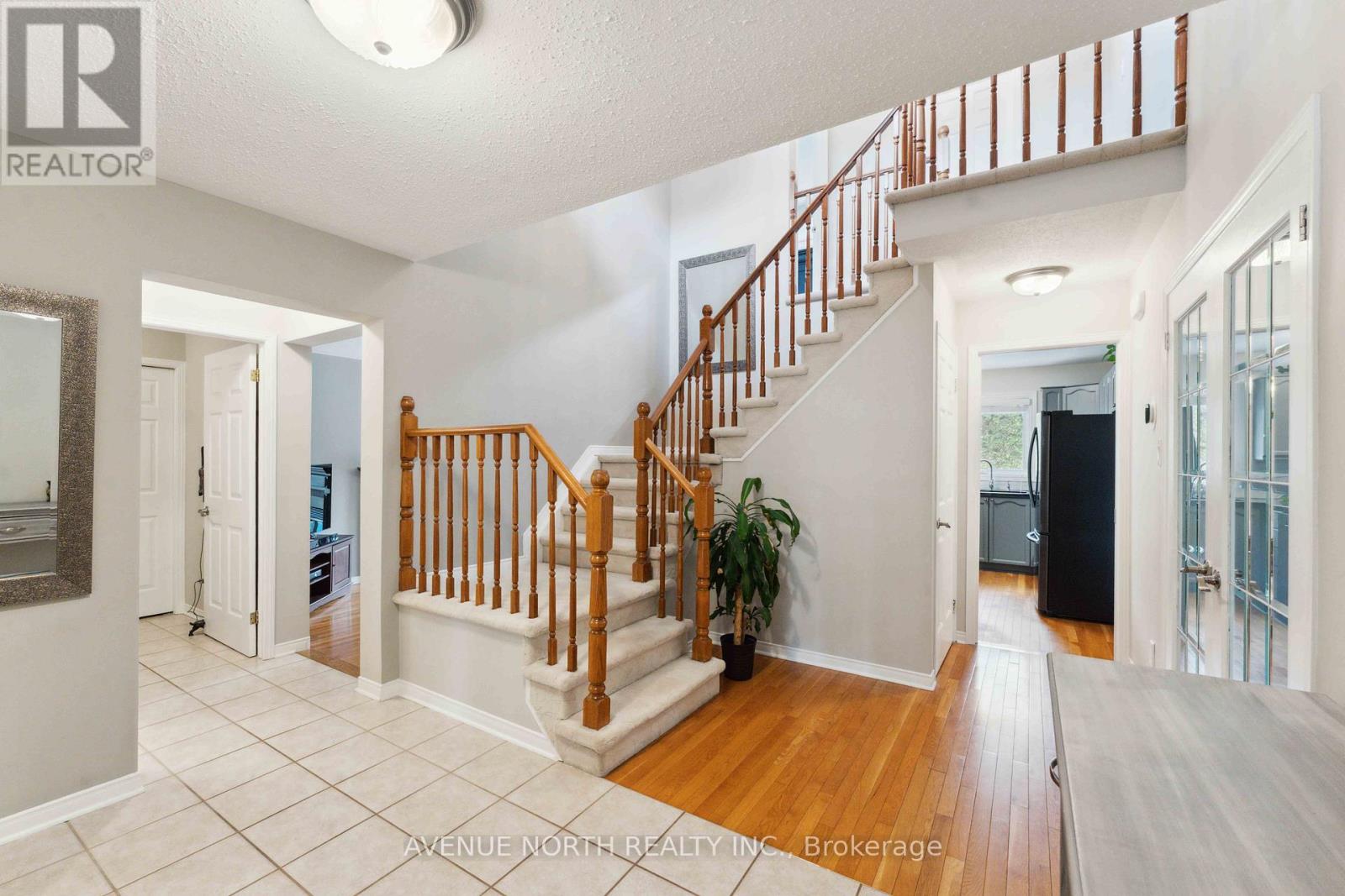 13 Alfa Street, Ottawa, Ontario  K2J 3W1 - Photo 5 - X12167624
