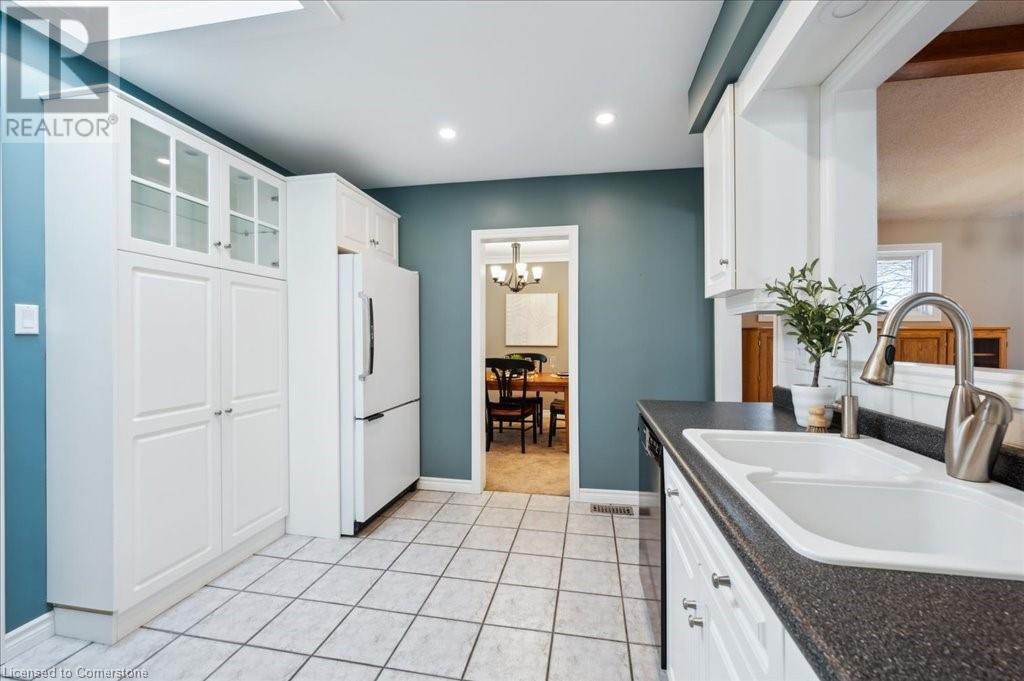 28 Elmhurst Crescent, Guelph, Ontario  N1H 6C7 - Photo 11 - 40717593