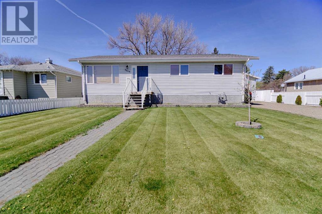 5616 54 Street, Taber, Alberta