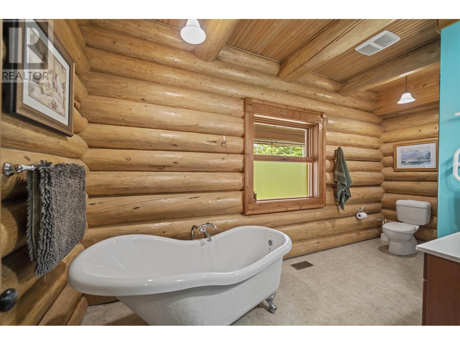 7445 Shertenlib Road, Lone Butte, British Columbia  V0K 1X2 - Photo 23 - R3011916