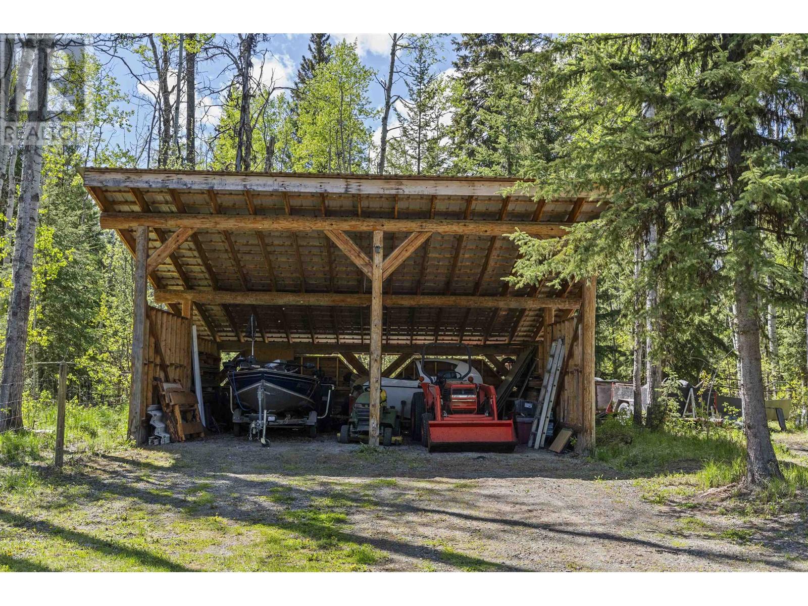 7445 Shertenlib Road, Lone Butte, British Columbia  V0K 1X2 - Photo 6 - R3011916