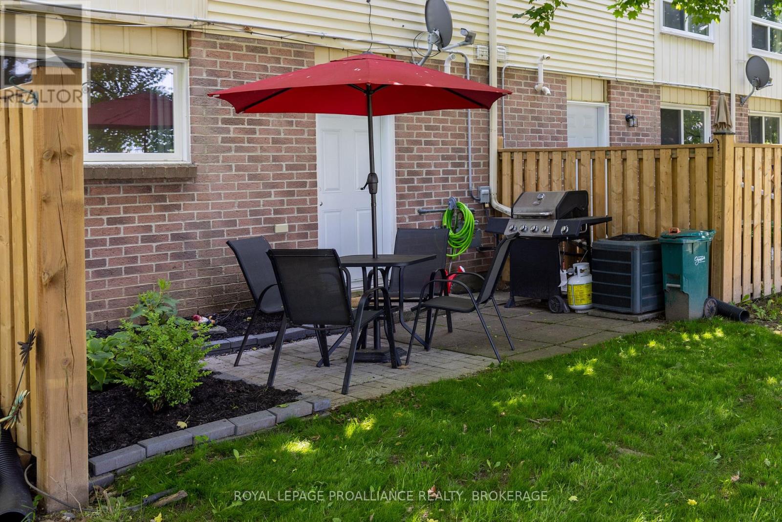 1126 Craig Lane, Kingston, Ontario  K7M 7W6 - Photo 31 - X12201921