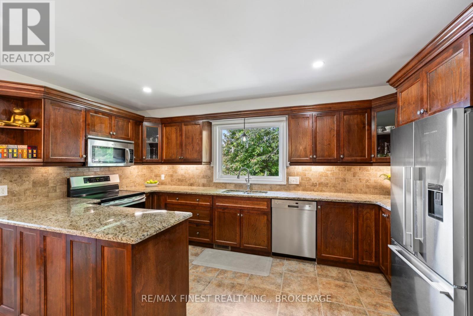 819 Safari Drive, Kingston, Ontario  K7M 6W2 - Photo 13 - X12202022
