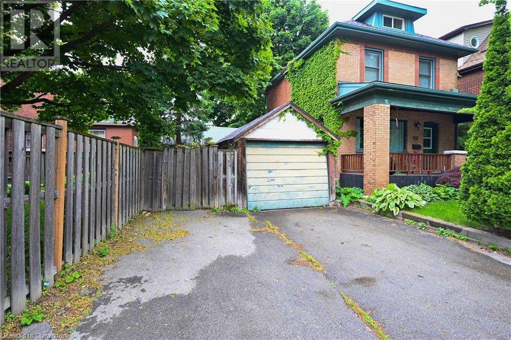 21 Paisley Avenue S, Hamilton, Ontario  L8S 1T8 - Photo 29 - 40715435