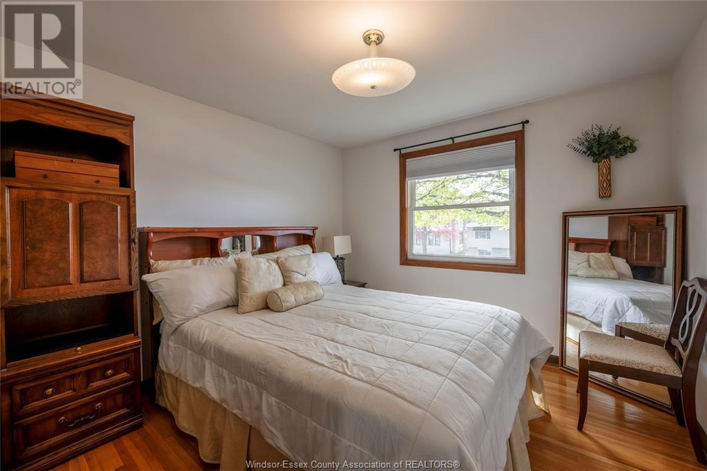 9610 Asgard Road, Windsor, Ontario  N8R 1E2 - Photo 12 - 25014335