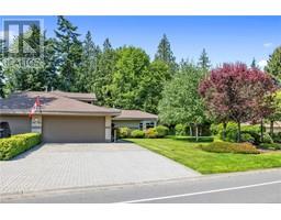 1281 Roberton Blvd Saint Andrews Lane, Parksville, Ca