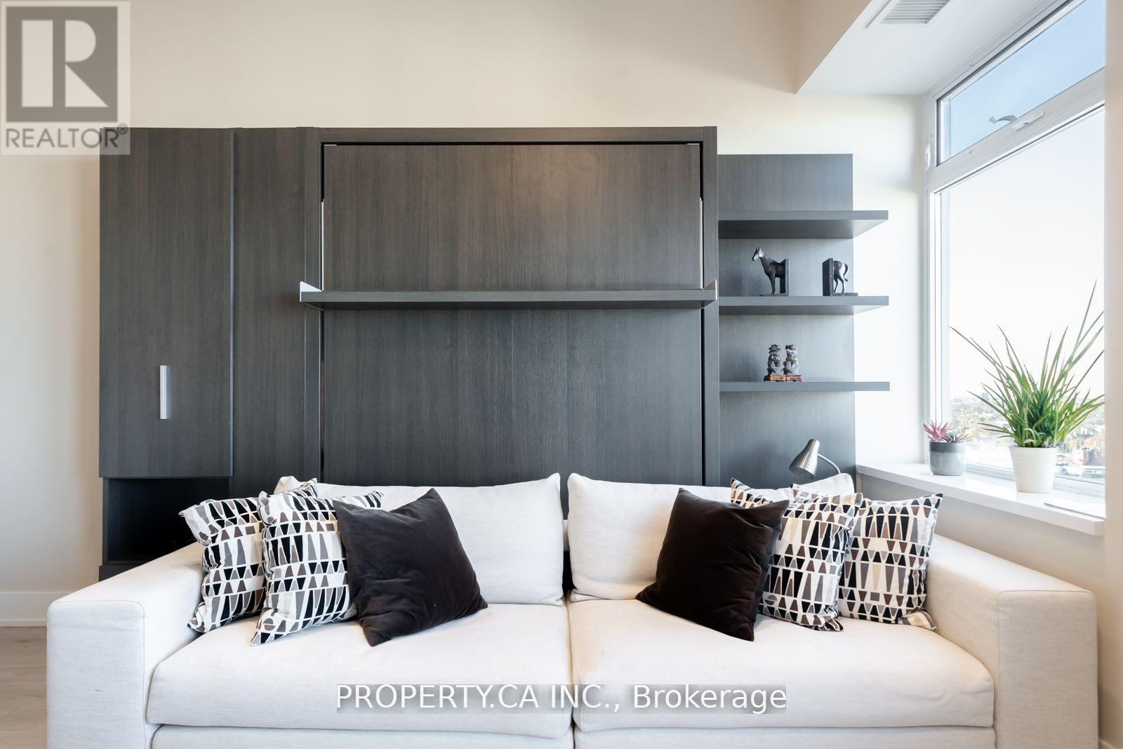 1728 - 111 St Clair Avenue W, Toronto, Ontario  M4V 1N5 - Photo 27 - C12201769