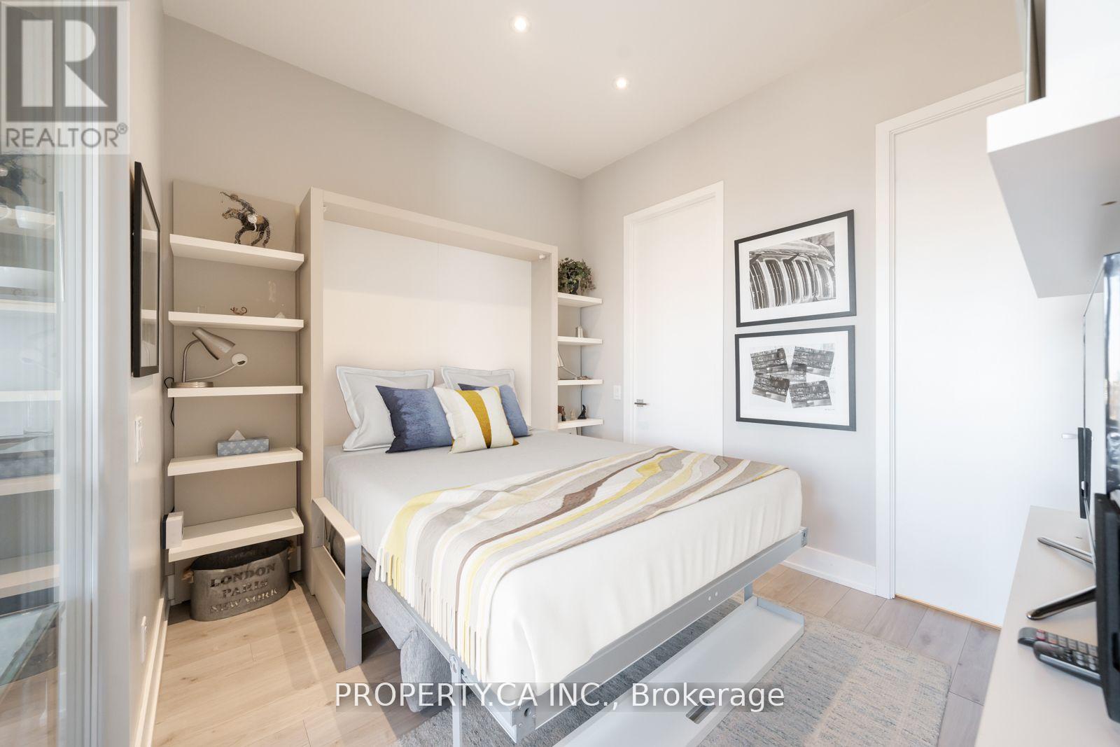 1728 - 111 St Clair Avenue W, Toronto, Ontario  M4V 1N5 - Photo 29 - C12201769