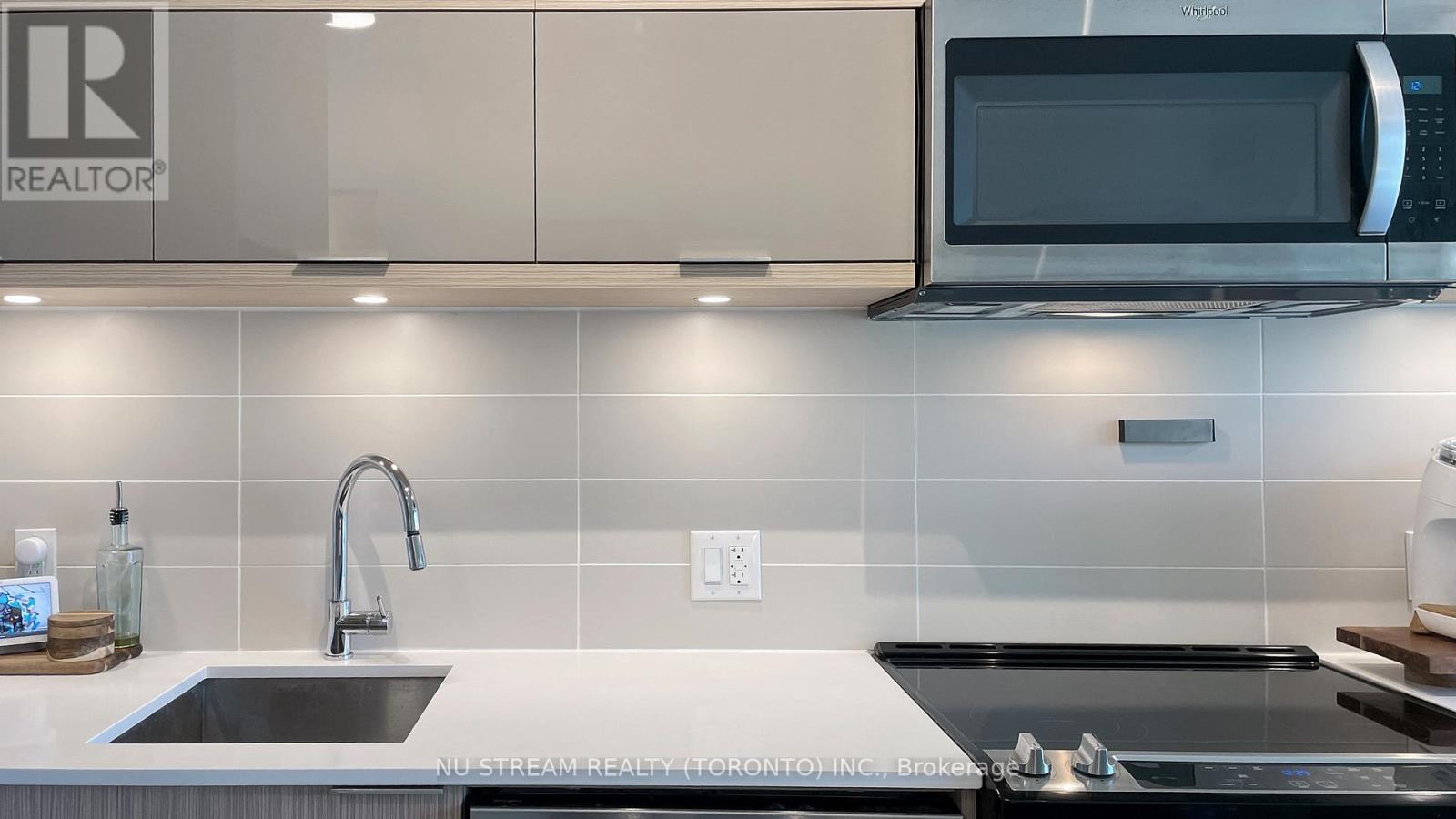 201 - 10 Deerlick Court, Toronto, Ontario  M3A 0A7 - Photo 19 - C12201810