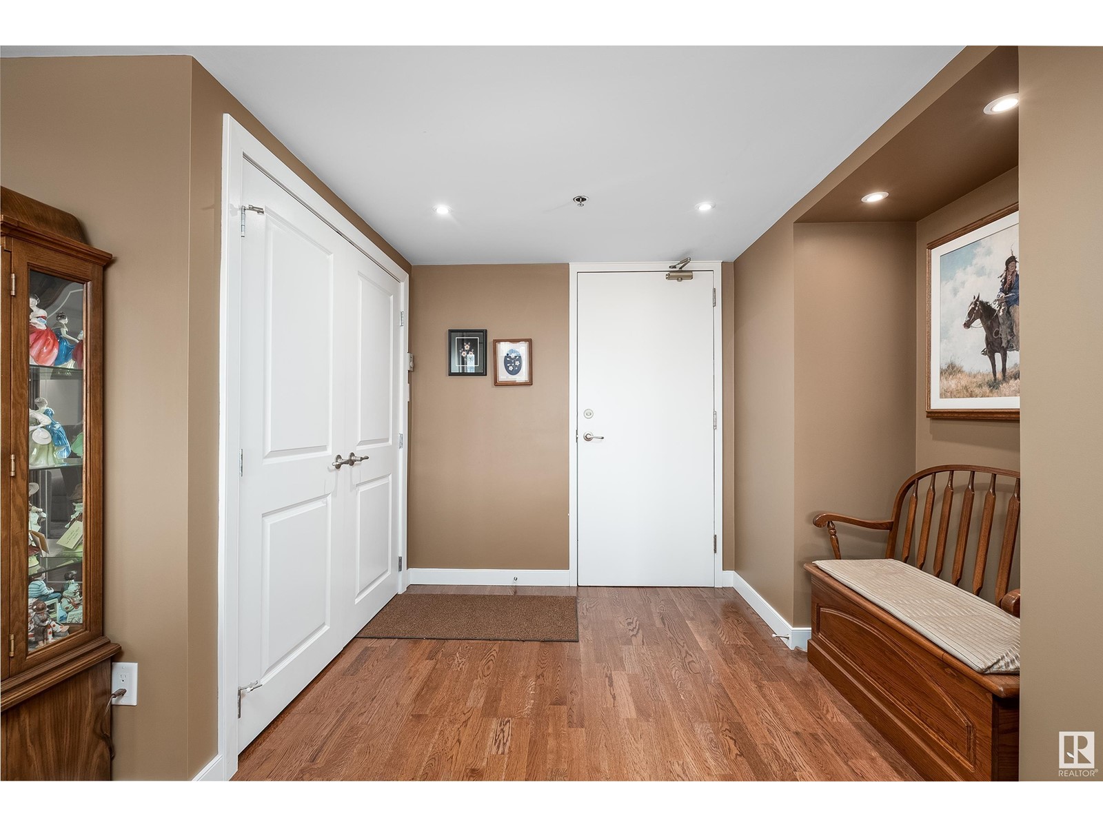 Property at #1402 10731 Saskatchewan DR NW image 4
