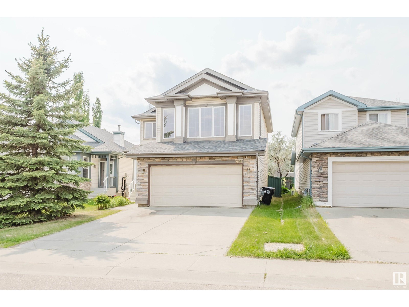 2611 Hanna Cr Nw, Edmonton, Alberta  T6R 3C9 - Photo 2 - E4440821