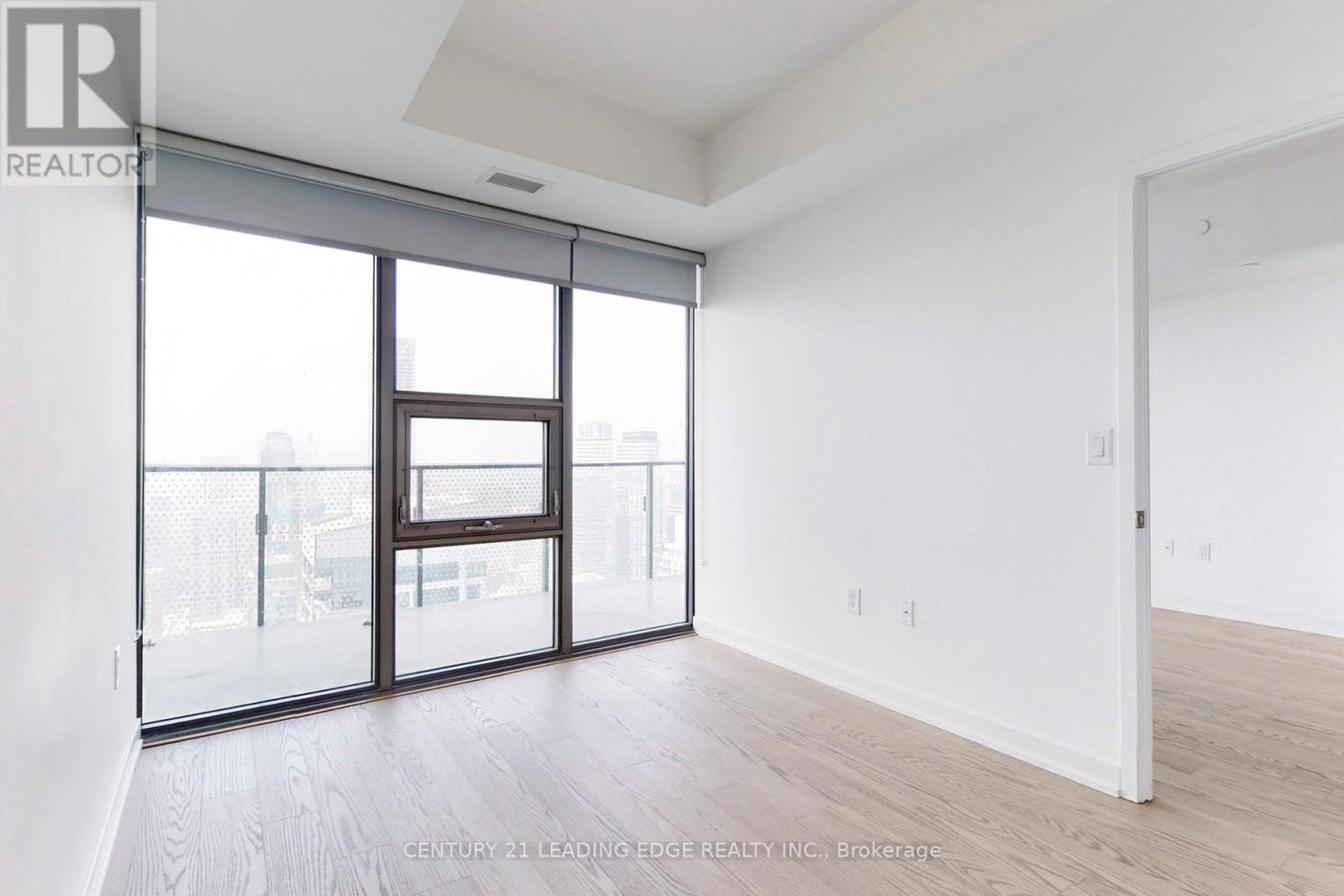 5609 - 11 Wellesley Street W, Toronto (Bay Street Corridor), Ontario  M4Y 0G4 - Photo 16 - C12201847