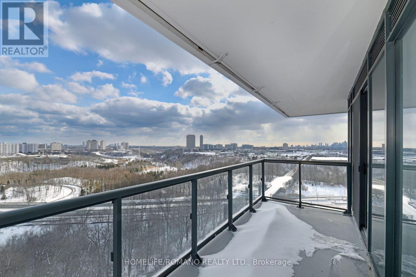 1409 - 30 Inn On The Park Drive, Toronto, Ontario  M3C 0P7 - Photo 17 - C12201873