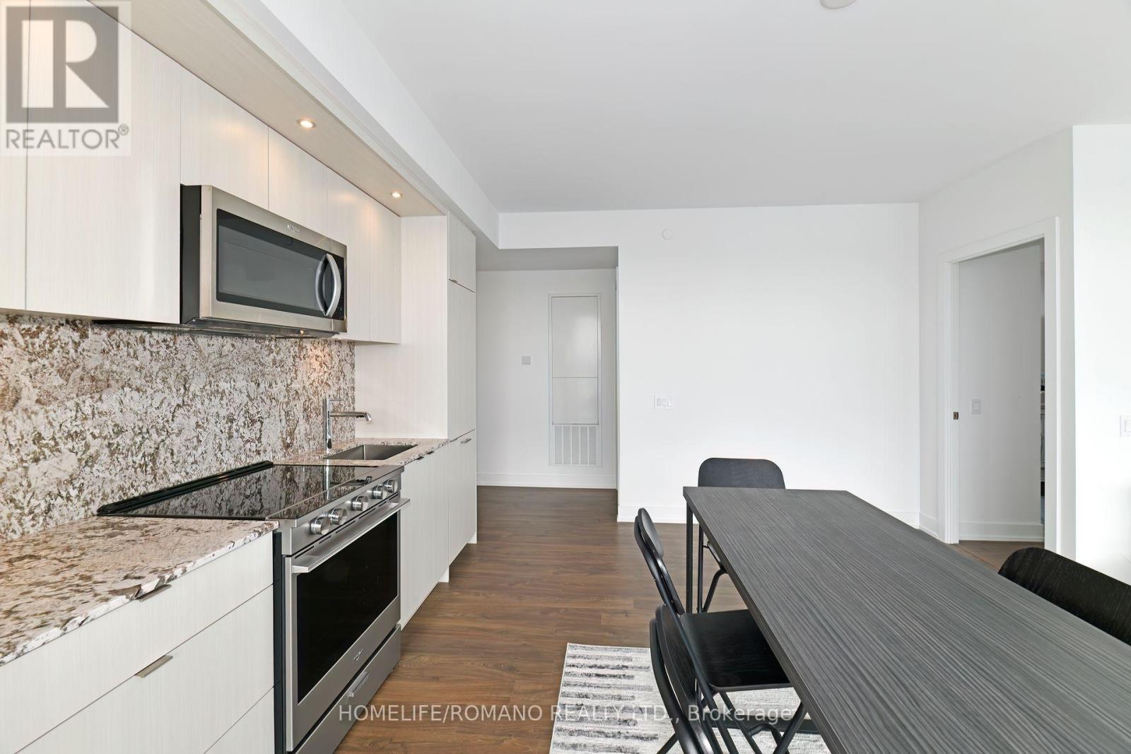 1409 - 30 Inn On The Park Drive, Toronto, Ontario  M3C 0P7 - Photo 9 - C12201873