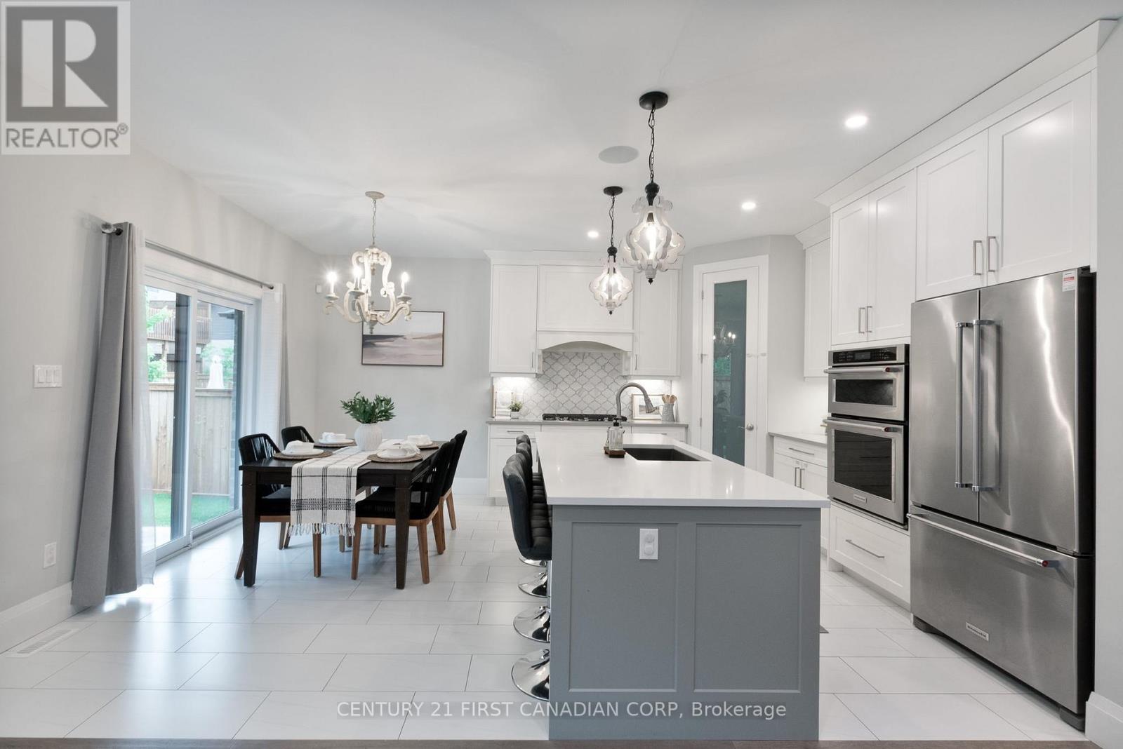 Photo 15 of 36 for 2253 Linkway Boulevard