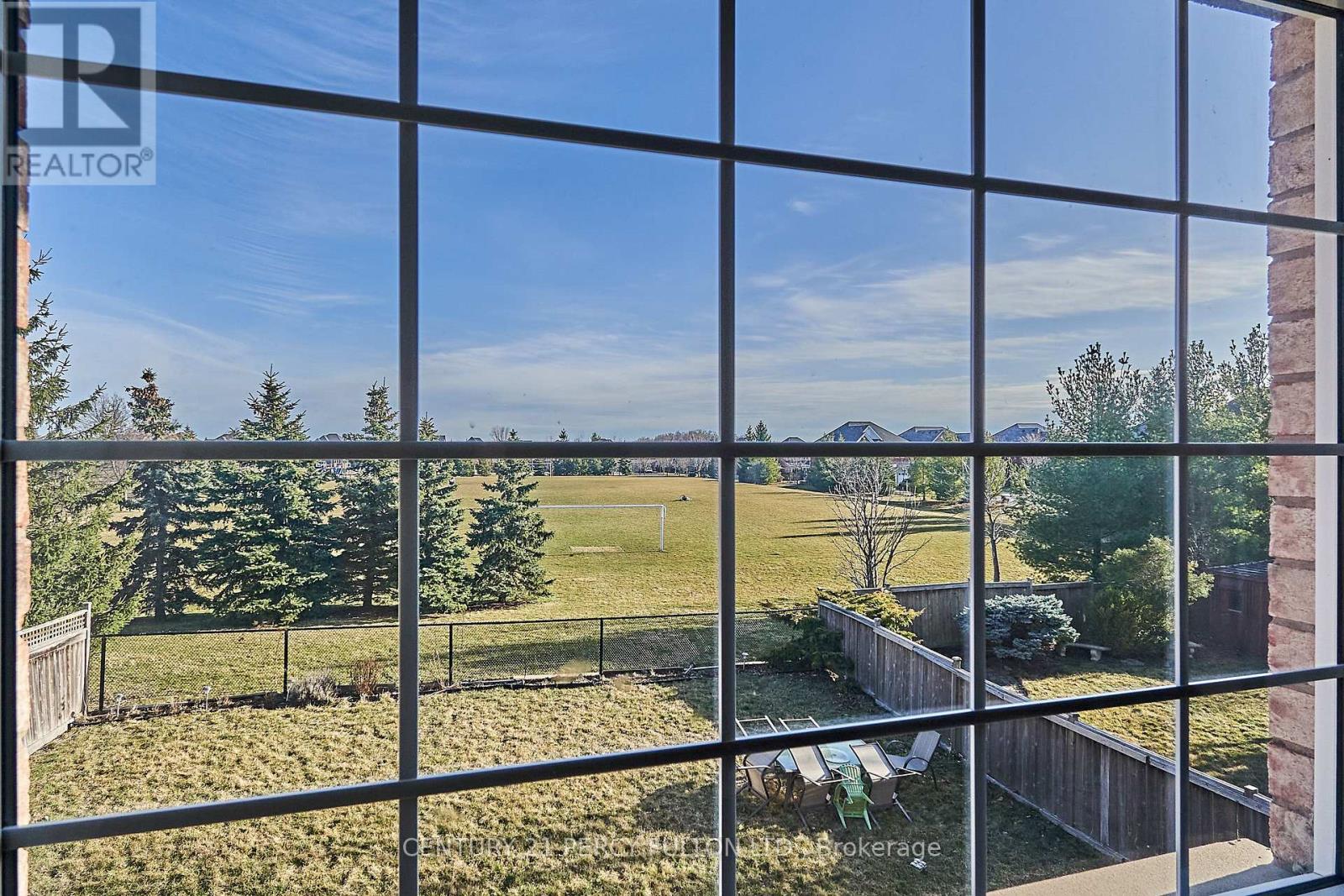 47 Vineyard Avenue, Whitby, Ontario  L1P 1X5 - Photo 30 - E12201857