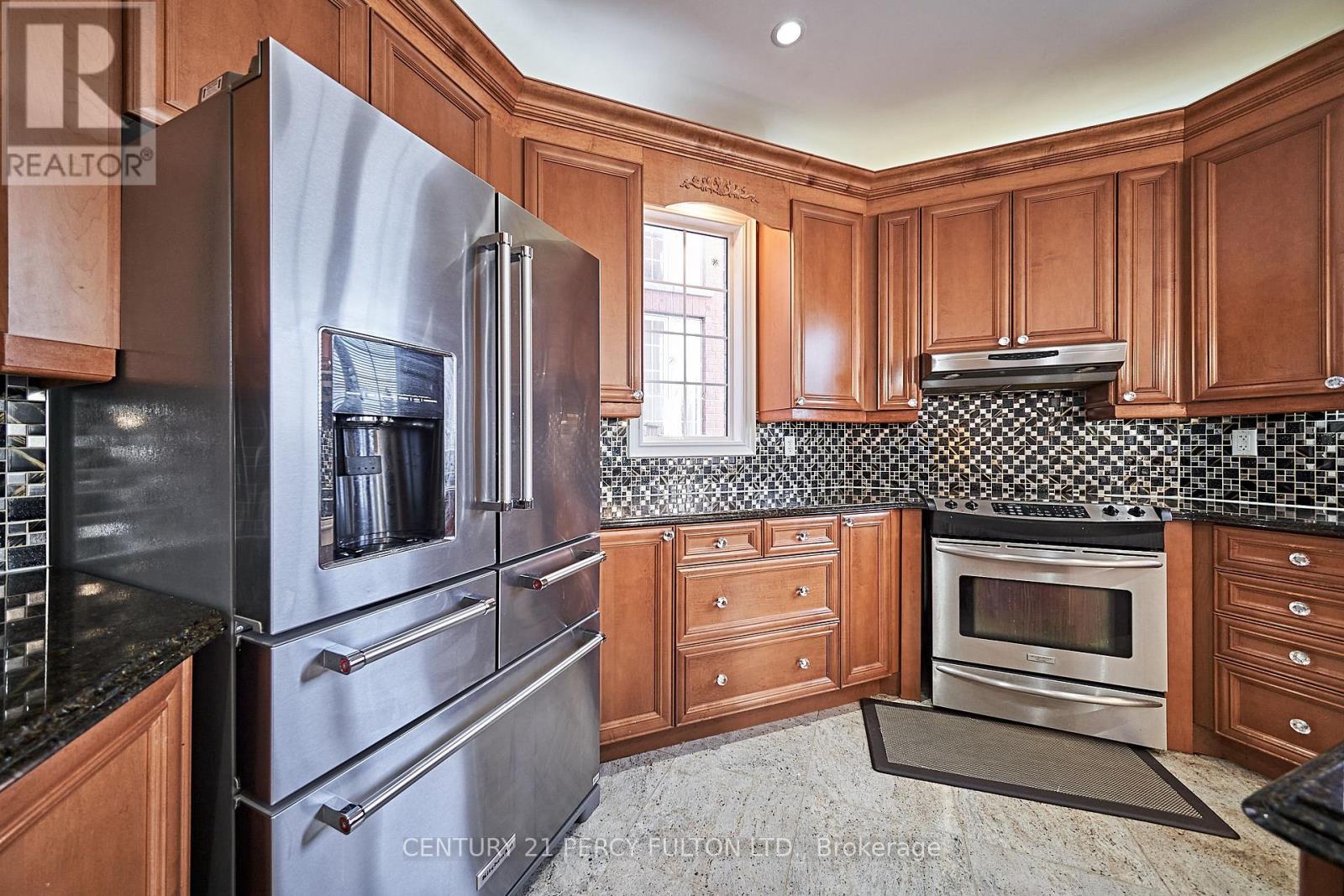 Property at 47 VINEYARD AVENUE image 4