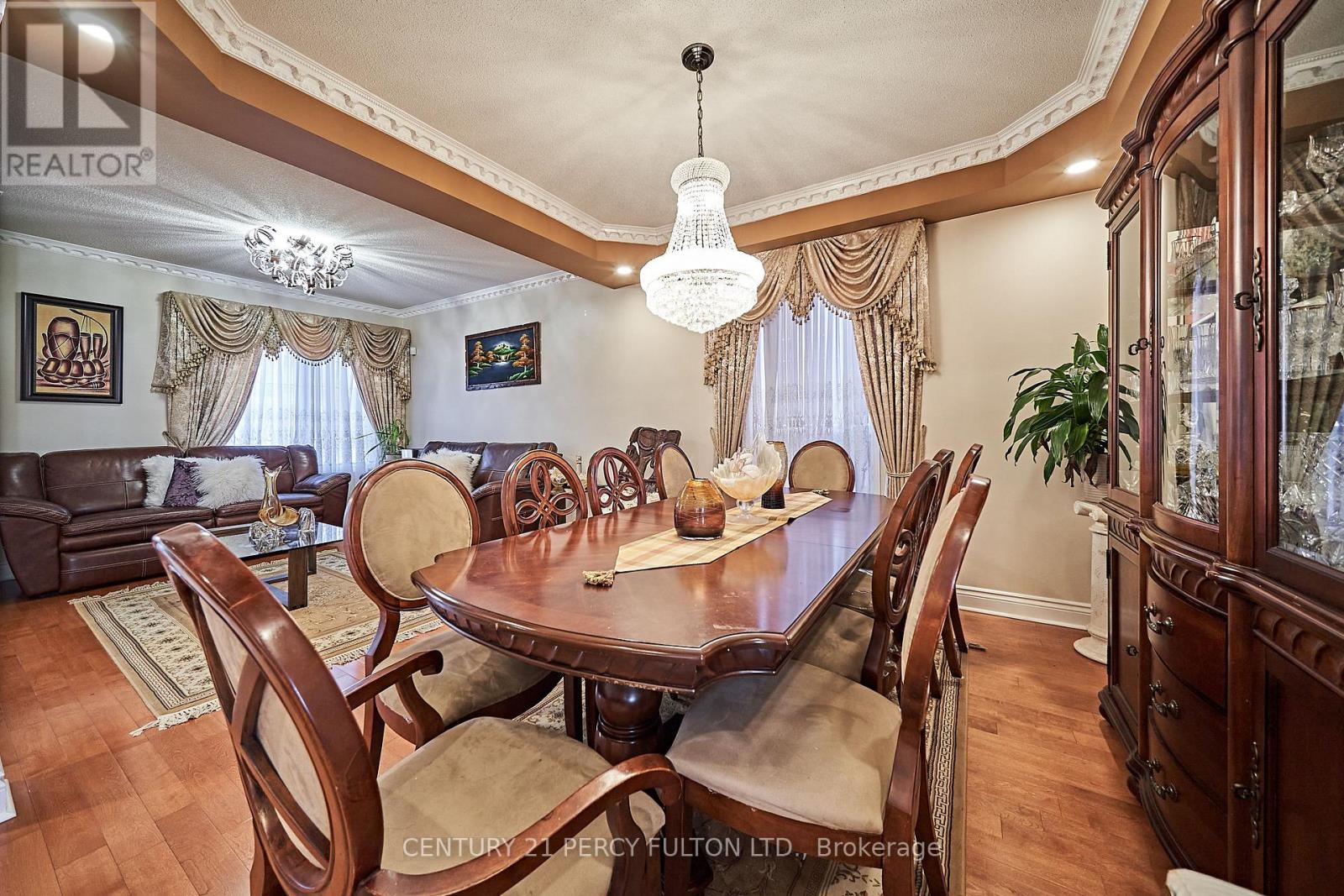47 Vineyard Avenue, Whitby (Williamsburg), Ontario  L1P 1X5 - Photo 9 - E12201857