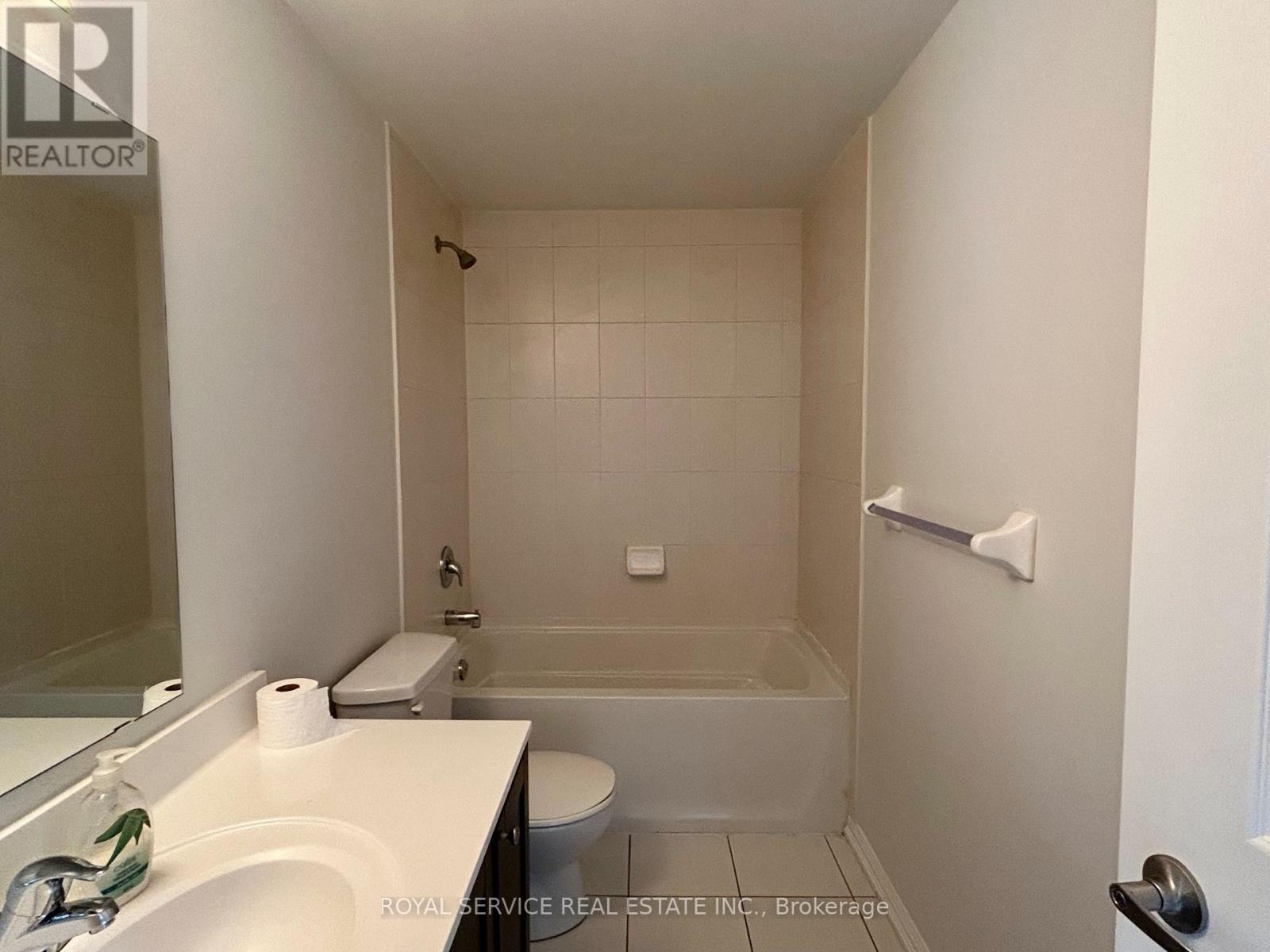 201 - 50 Mill Street N, Port Hope, Ontario  L1A 2T2 - Photo 14 - X12003682