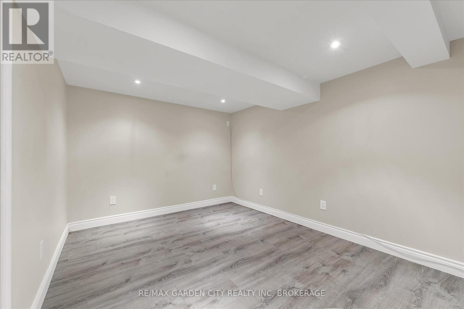 62 Ted Street, St. Catharines, Ontario  L2N 1E5 - Photo 20 - X12201906