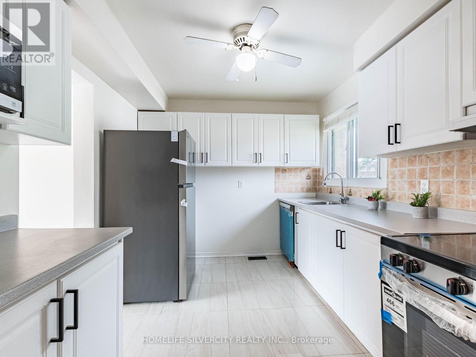 208 - 475 Bramalea Road, Brampton, Ontario  L6T 2X3 - Photo 12 - W12185361