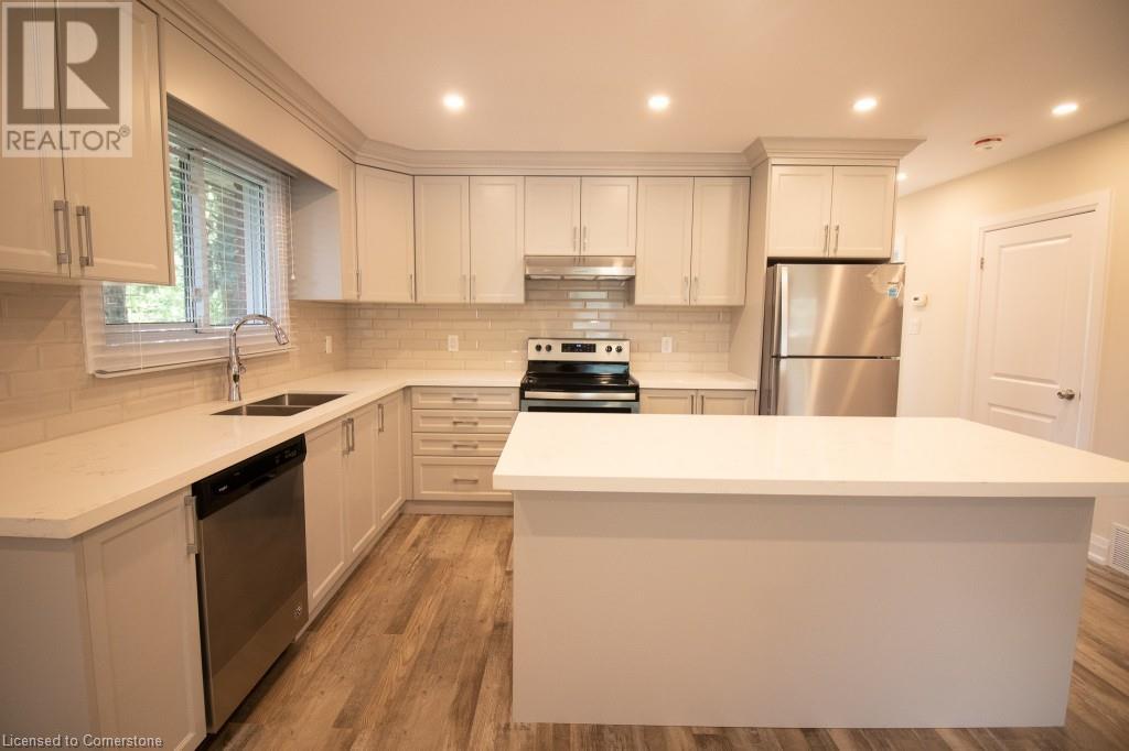 130 West 34th Street, Hamilton, Ontario  L9C 5K3 - Photo 7 - 40738314