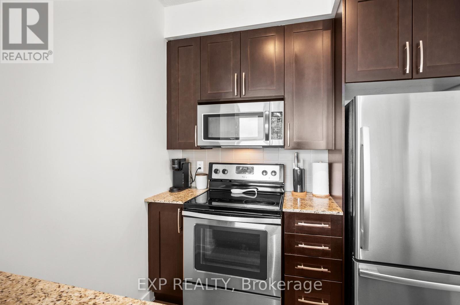 2103 - 4065 Brickstone Mews, Mississauga, Ontario  L5B 0G3 - Photo 7 - W12187361