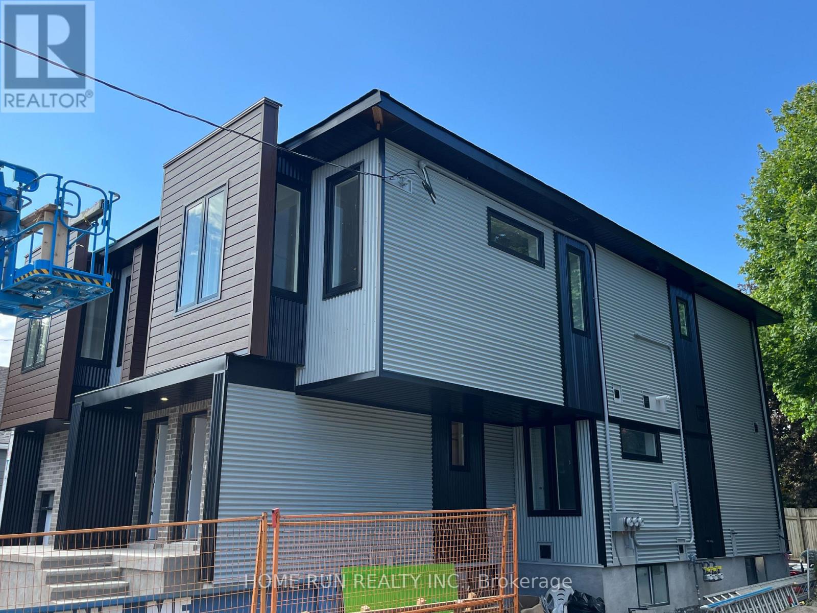 A - 87 Queen Mary Street, Ottawa, Ontario  K1K 1X6 - Photo 15 - X12055321