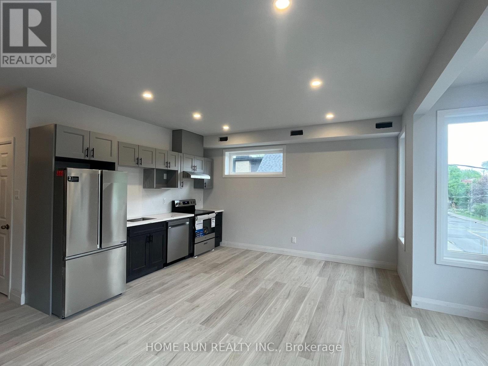 A - 87 Queen Mary Street, Ottawa, Ontario  K1K 1X6 - Photo 2 - X12055321