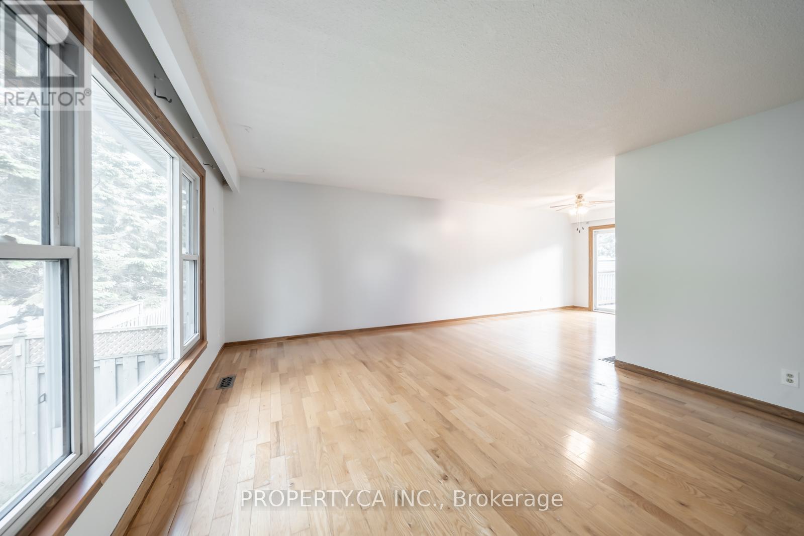 427 Jamieson Drive, Orillia, Ontario  L3V 4Y6 - Photo 2 - S12201861