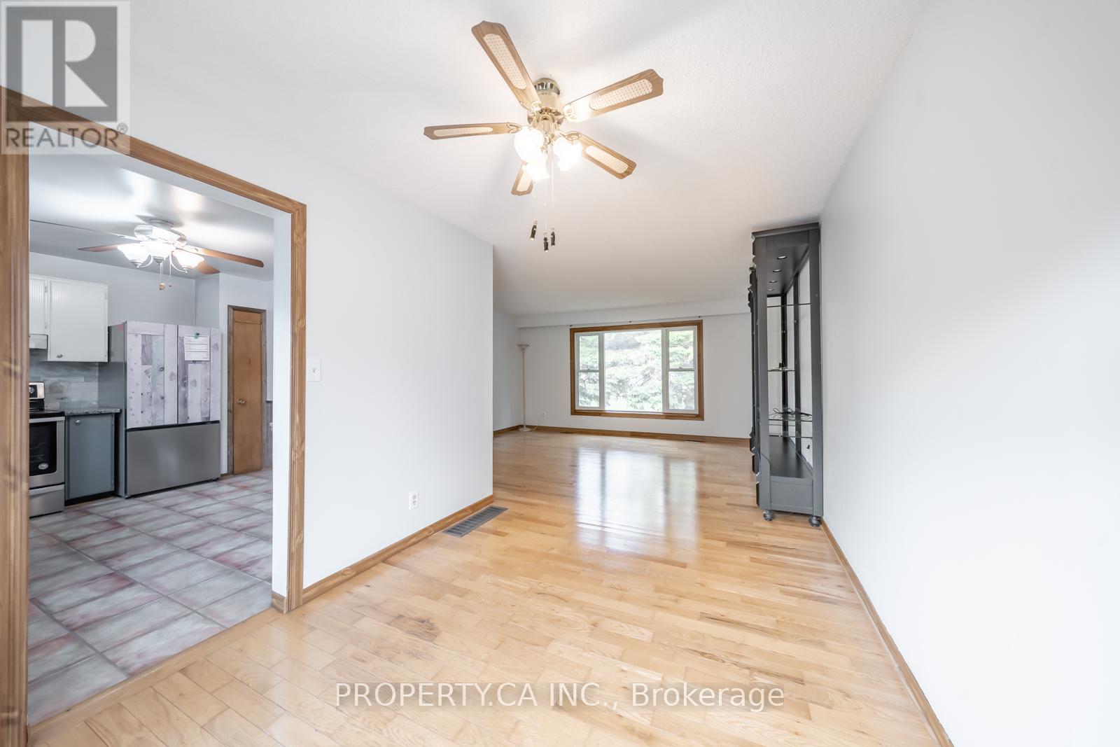 427 Jamieson Drive, Orillia, Ontario  L3V 4Y6 - Photo 3 - S12201861