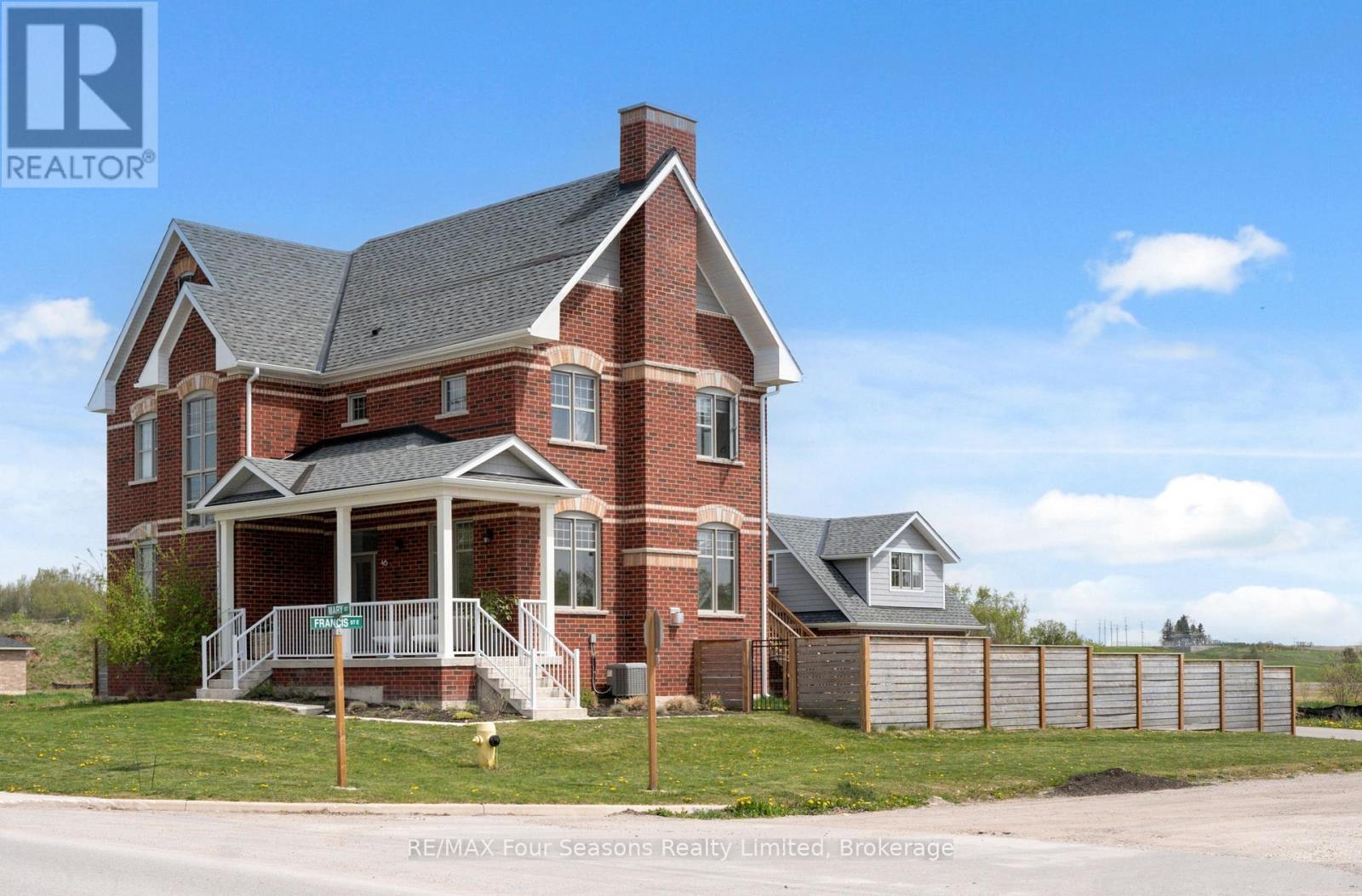 46 Francis Street E, Clearview (Creemore), Ontario  L0M 1G0 - Photo 42 - S12201909