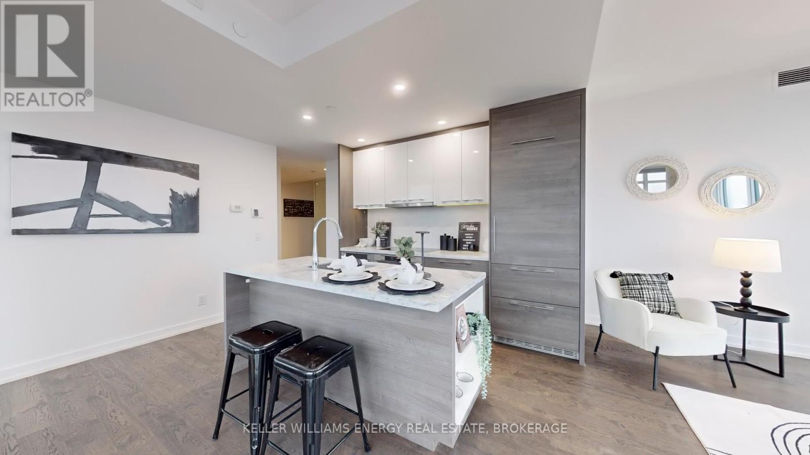 3307 - 488 University Avenue, Toronto, Ontario  M5G 0C1 - Photo 5 - C12201932