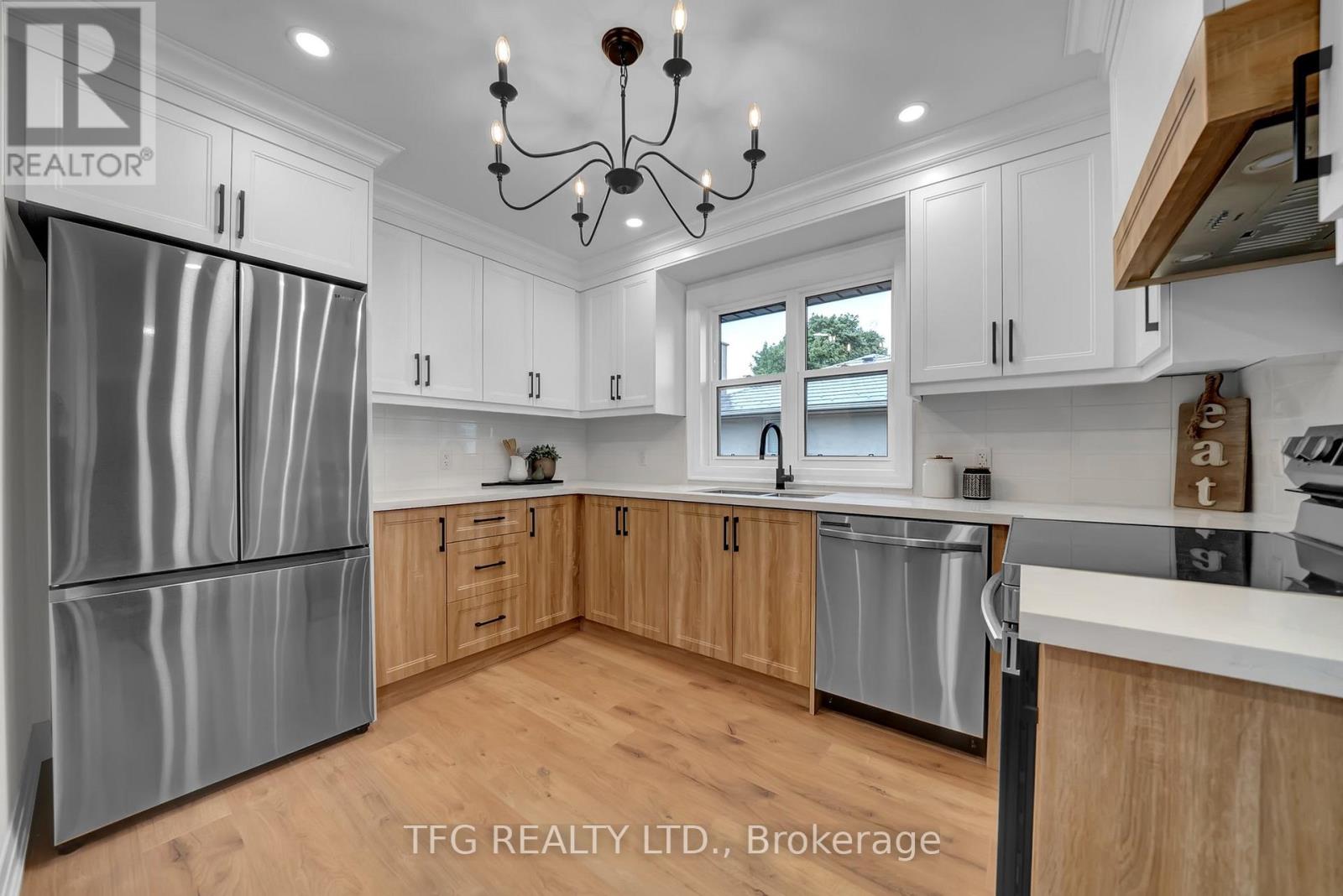 571 Stevenson Road N, Oshawa, Ontario  L1J 5N9 - Photo 11 - E12202073