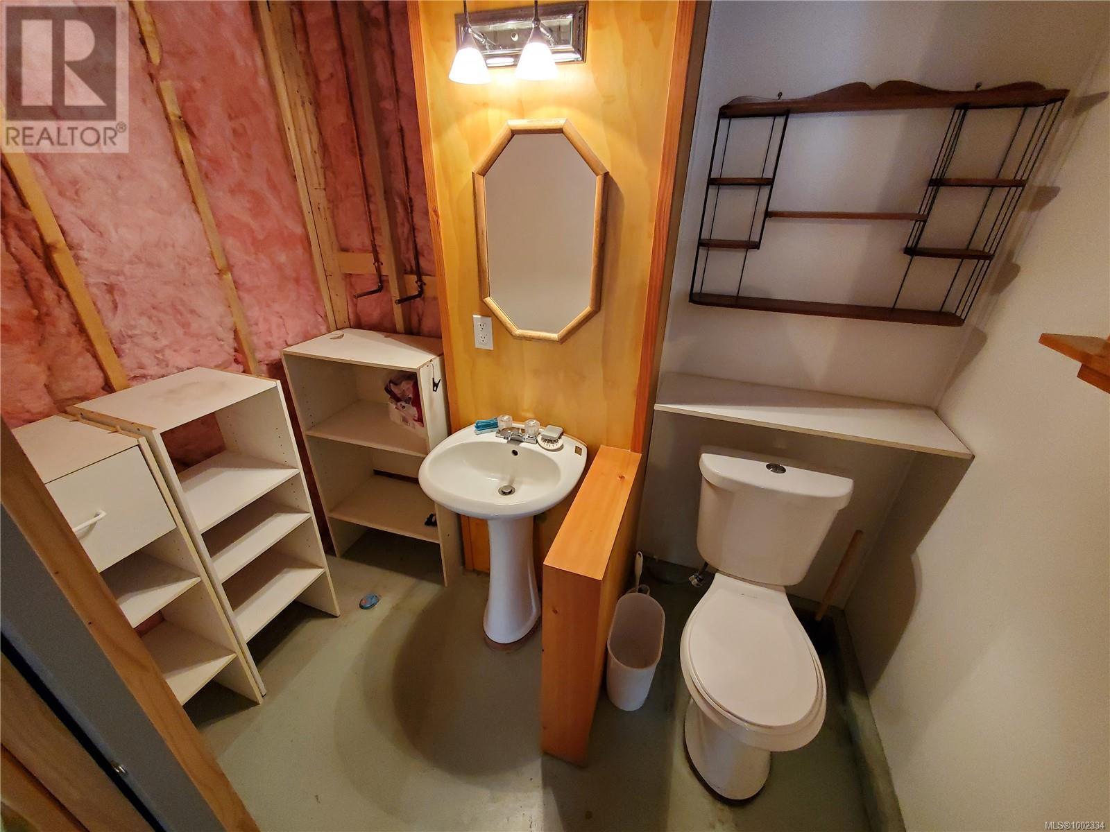 860 Jewitt Dr, Tahsis, British Columbia  V0P 1X0 - Photo 14 - 1002334