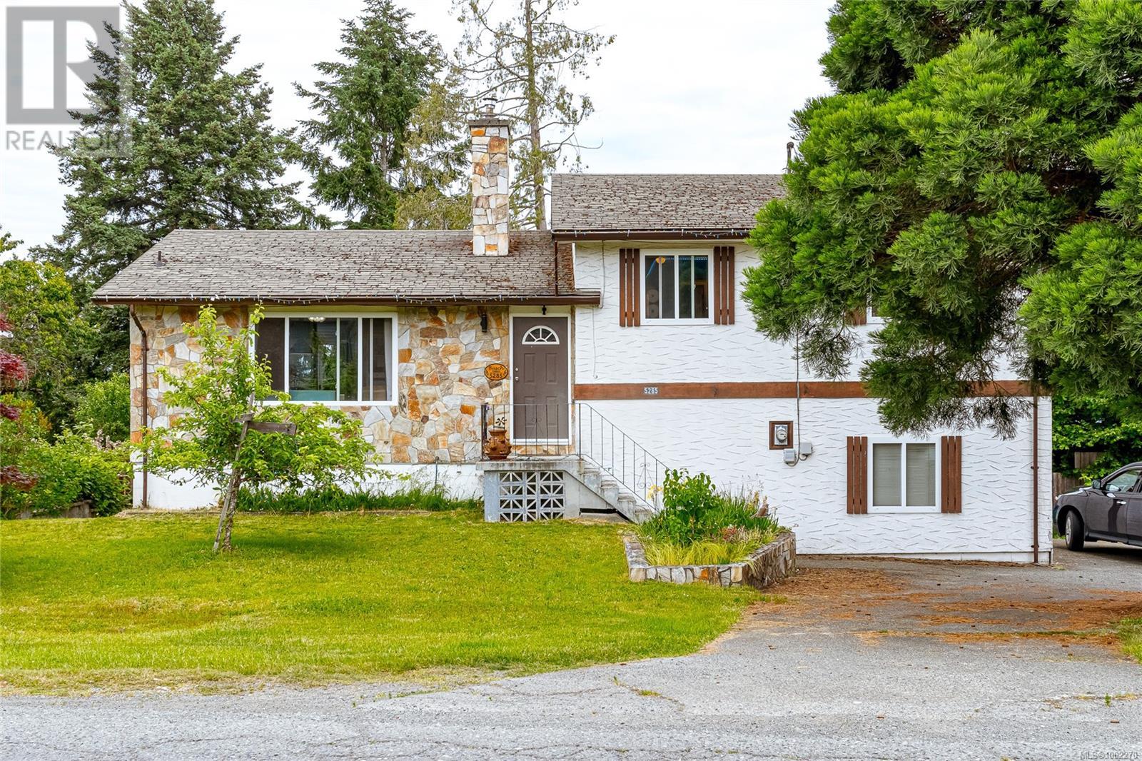 Property at 5285 Miller Rd image 2
