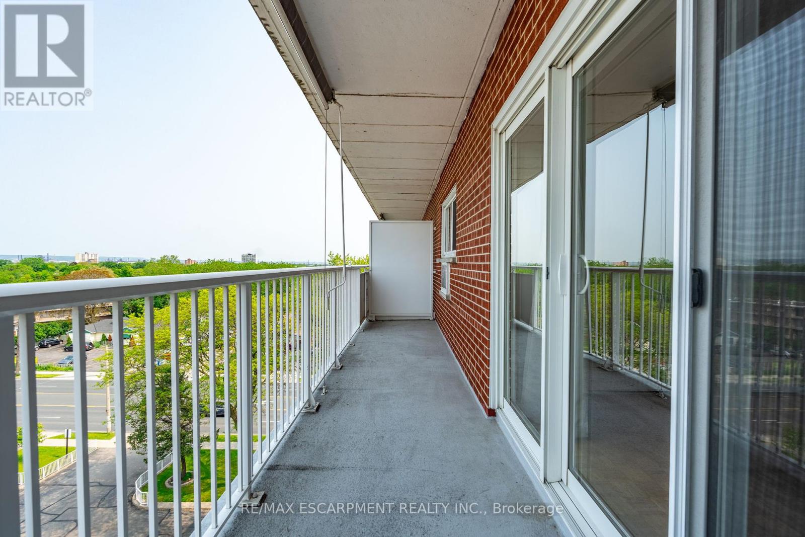 708 - 8 Woodman Drive S, Hamilton, Ontario  L8K 4C9 - Photo 21 - X12198668