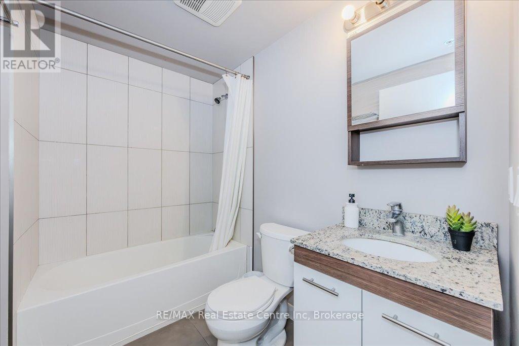612 - 308 Lester Street, Waterloo, Ontario  N2L 0H9 - Photo 12 - X12202019