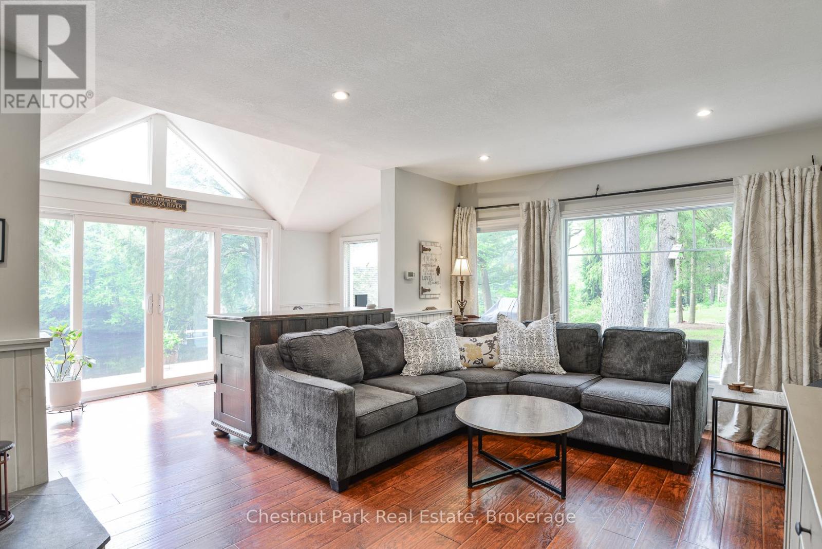76 Balsam Chutes Road, Huntsville (Stephenson), Ontario  P0B 1L0 - Photo 20 - X12202030