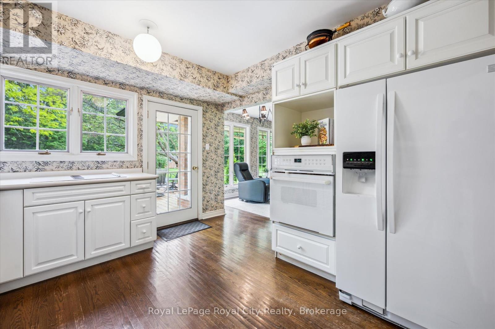 29 Lynwood Place, Guelph, Ontario N1G 2V9 - Photo 21 - X12202033